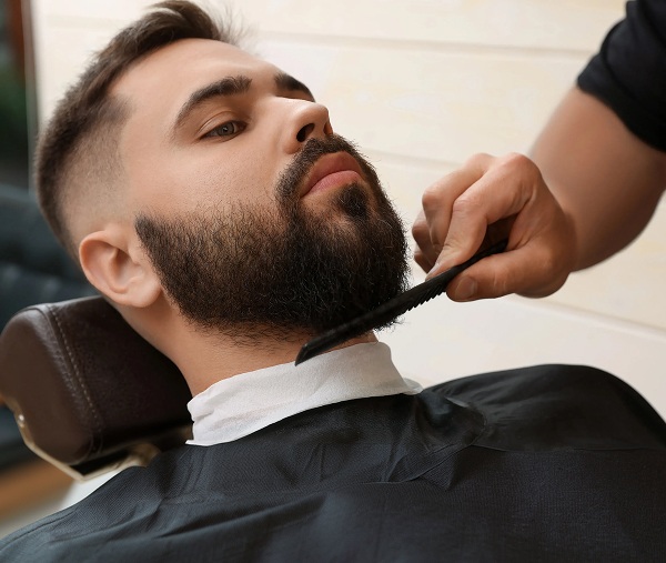 gentlemans-deluxe-haircut-img